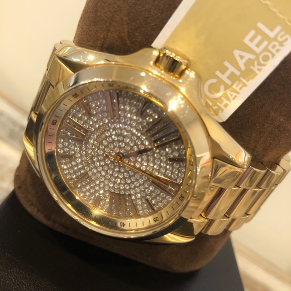 Michael Kors ... Bradshaw gold watch - Picture 1 of 16